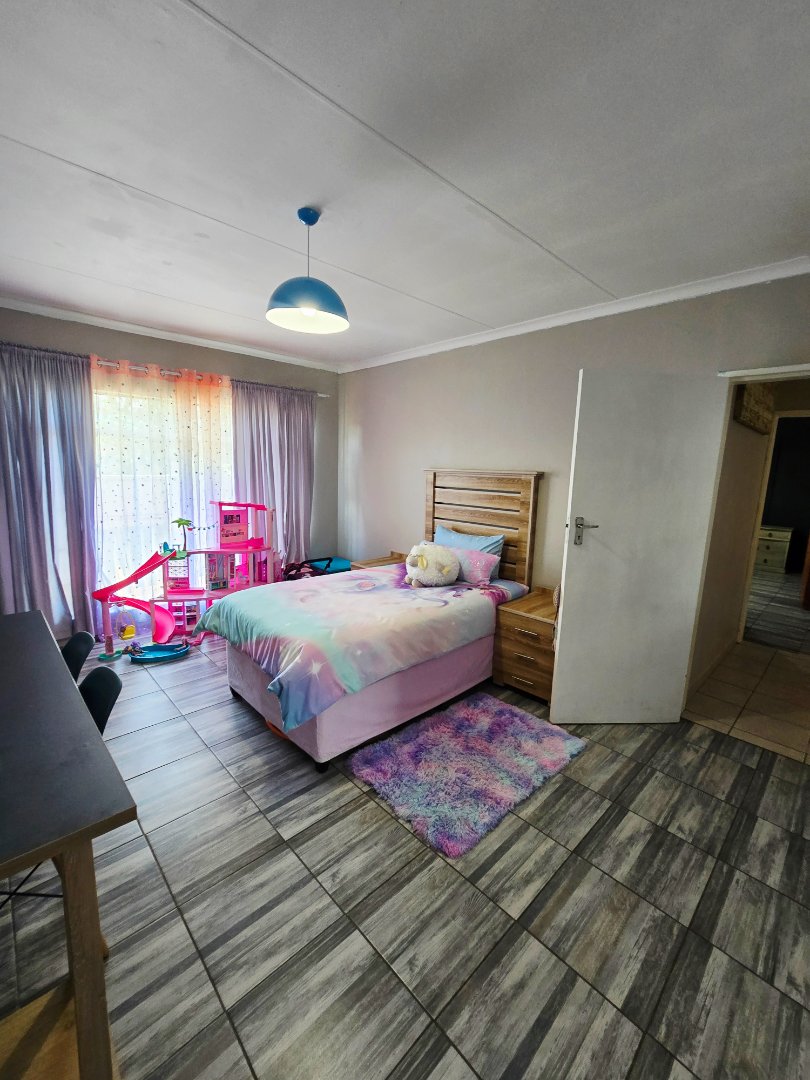 3 Bedroom Property for Sale in Songloed North West